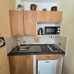 Samoty Apartment *